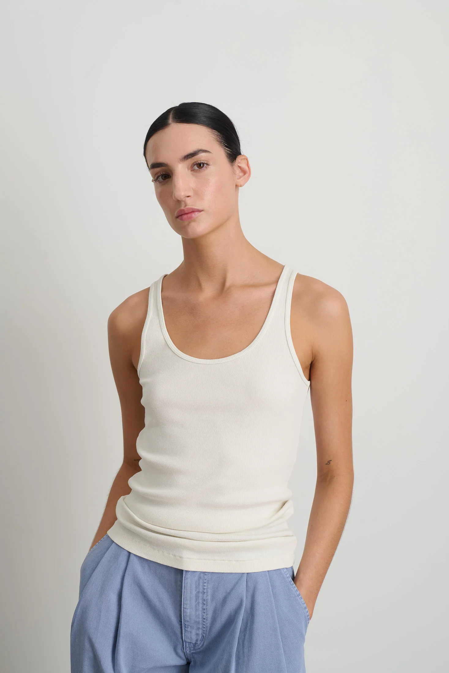 Kelley Tank Snow White - Image 4