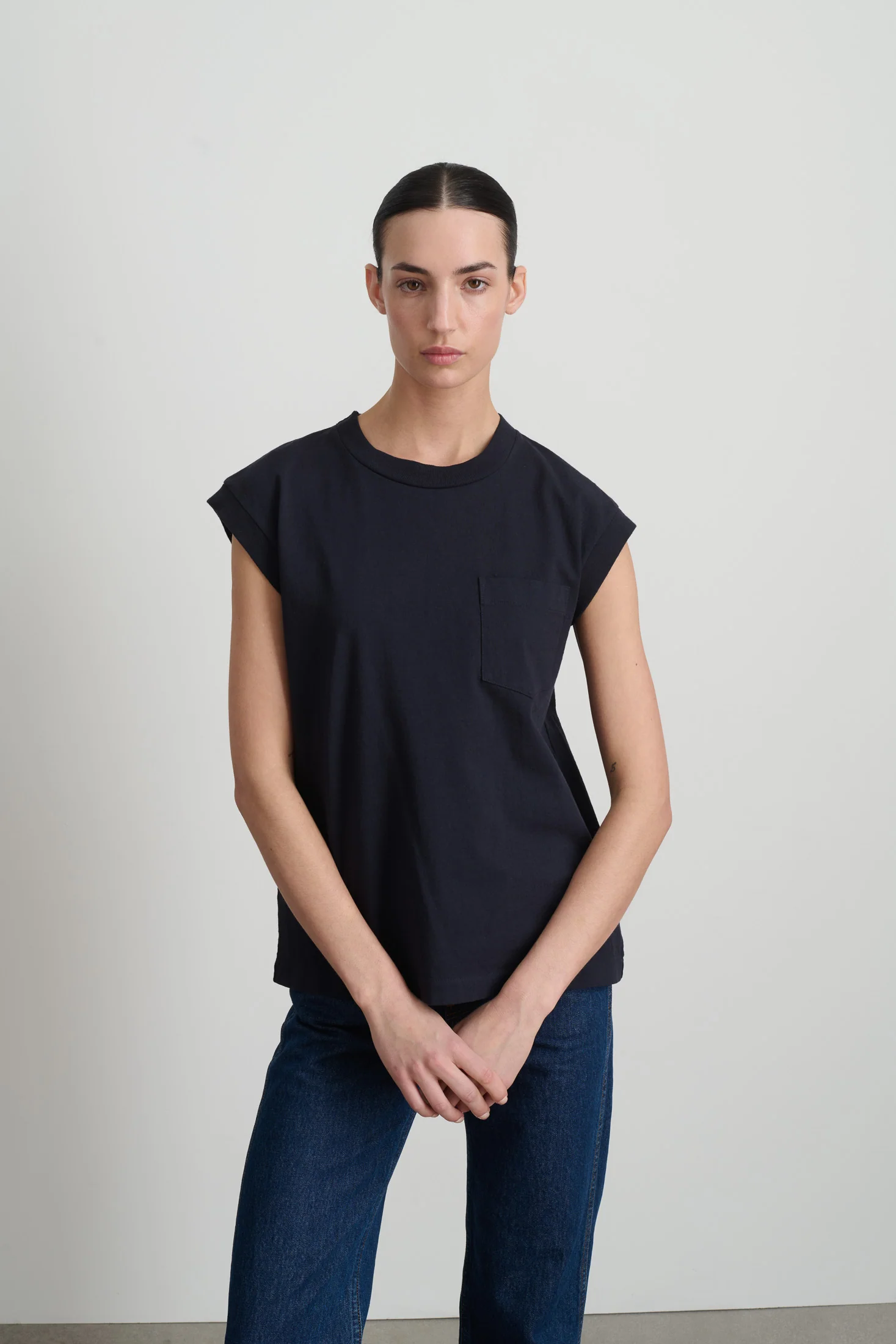 B Sides Pocket Tank Marine - Image 4