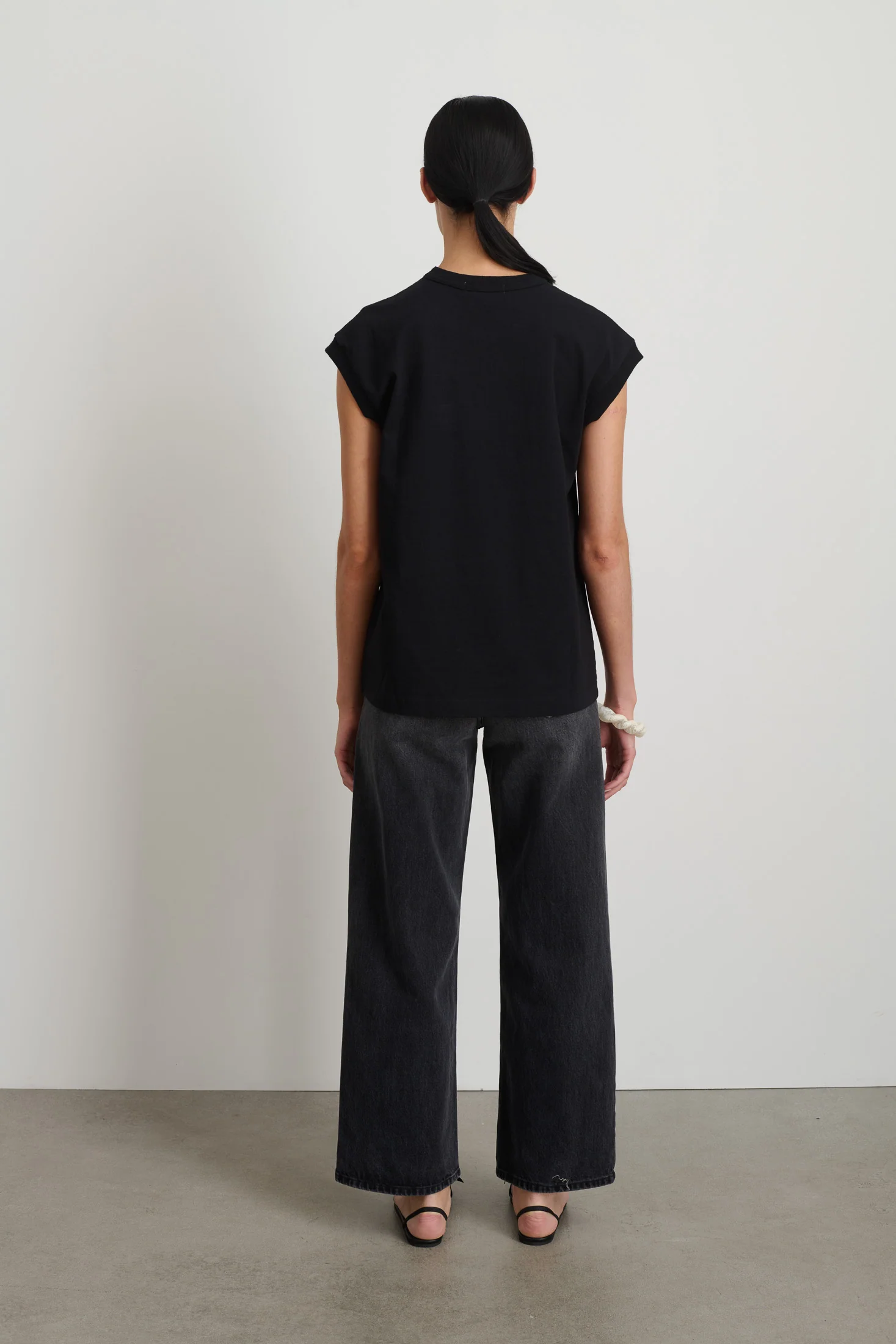 B Sides Pocket Tank Stil Black - Image 3