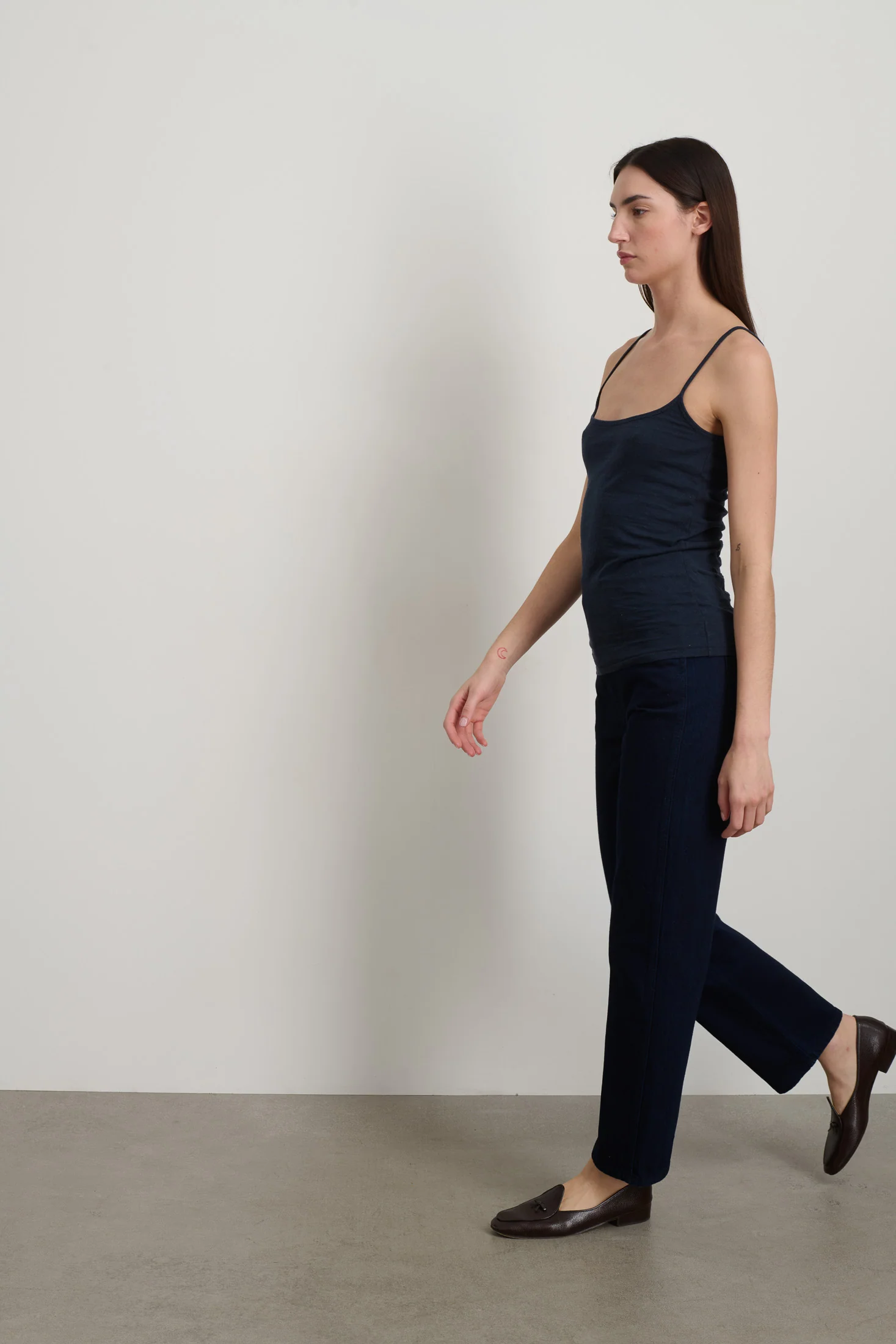 Zora Tank Navy - Image 4