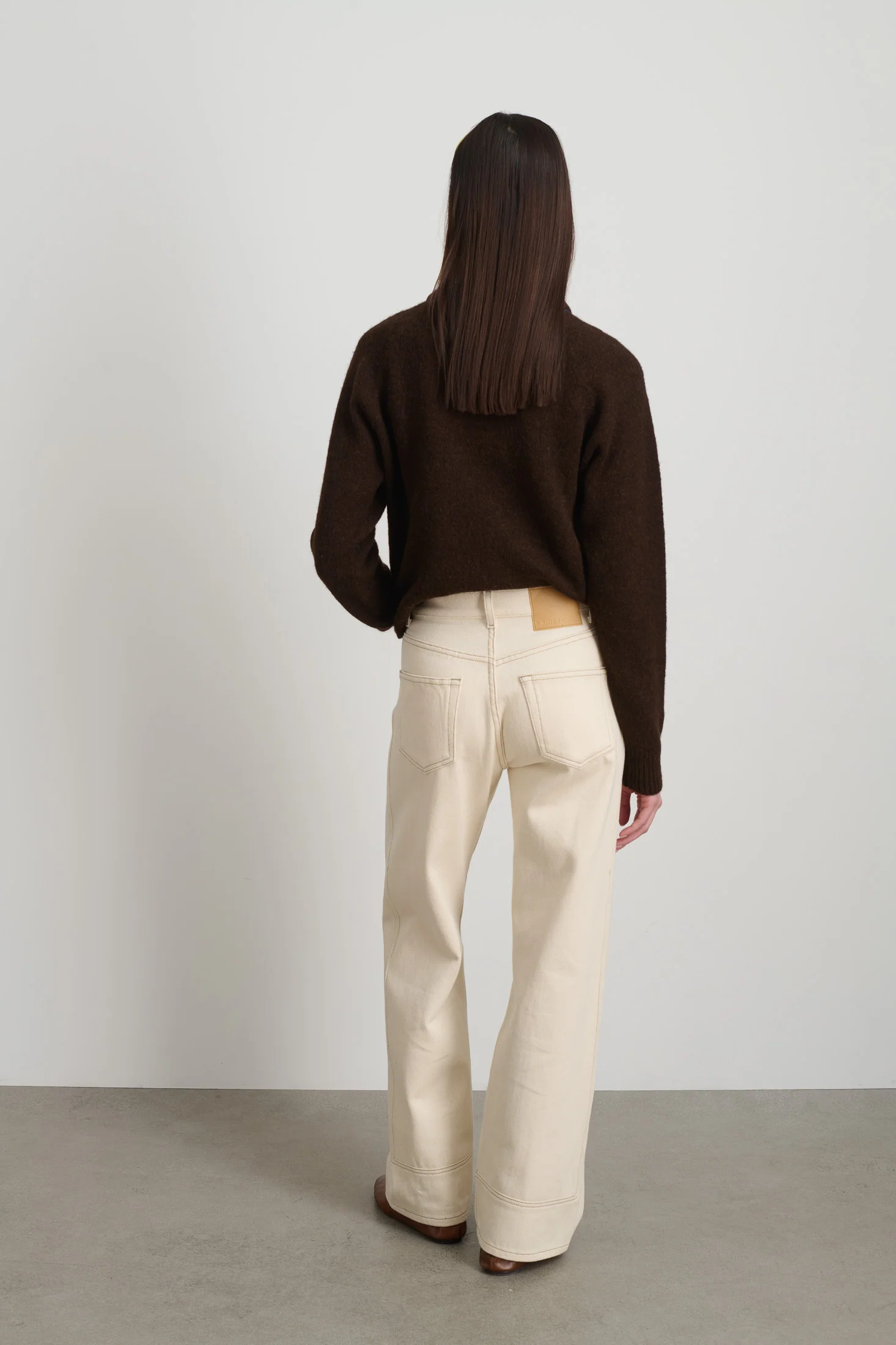 Charlot Jean Alabaster - Image 3