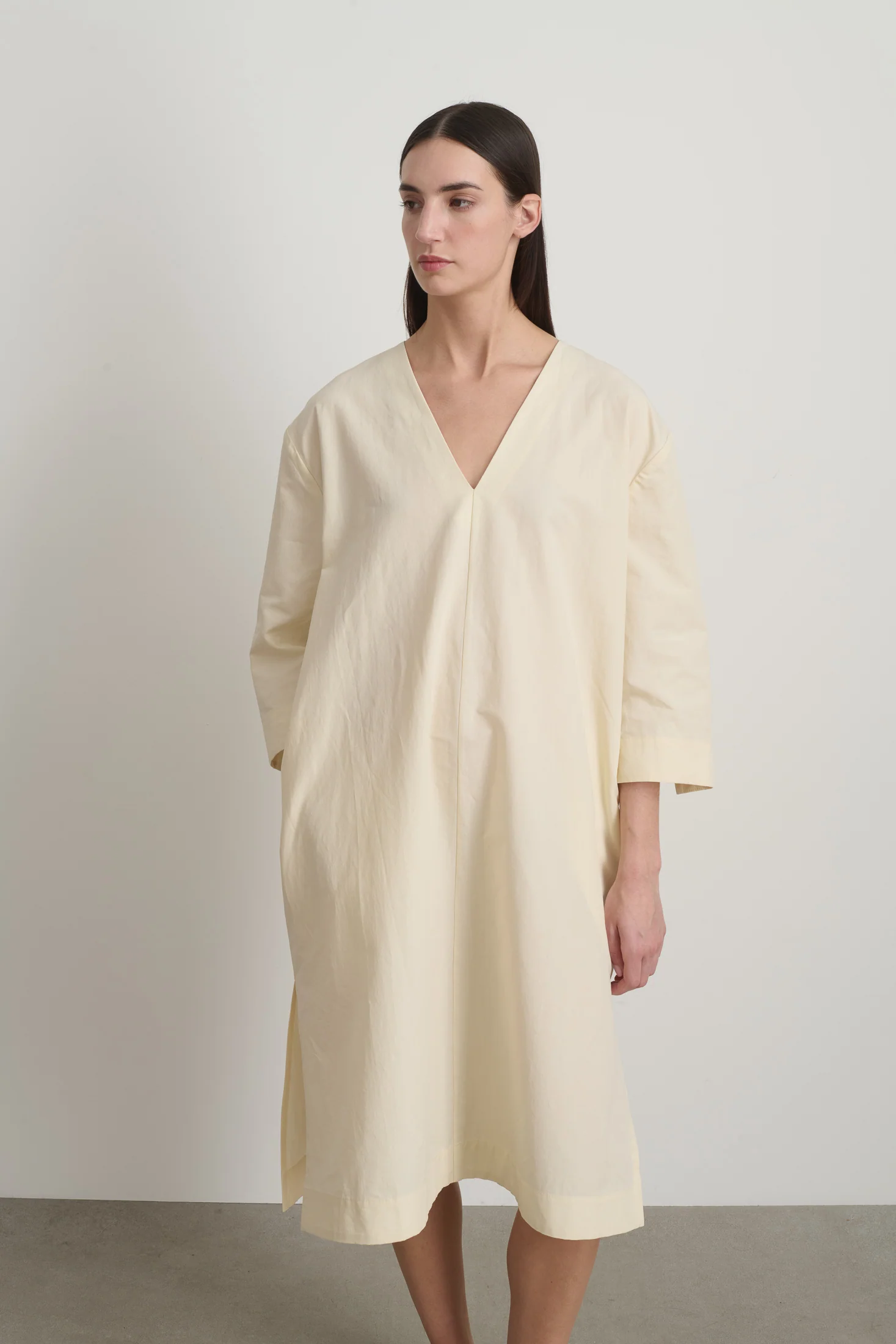 Vee Shift Dress White - Image 5